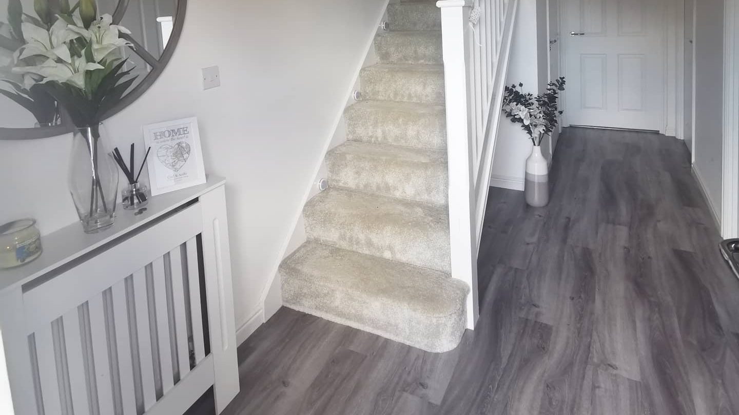 How To Match Wood Flooring To Your Furniture