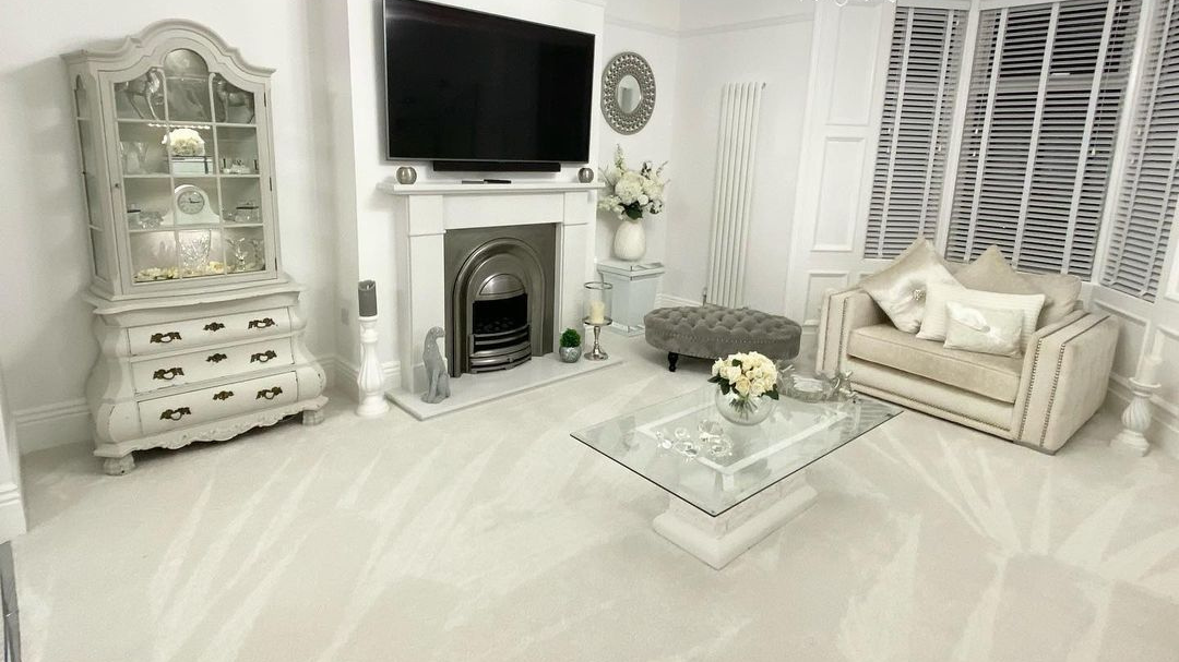 How To Make A Small Space Look Bigger With Flooring